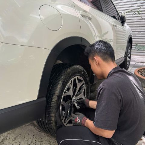 Vá xe ô tô lưu động đường 3 tháng 2
