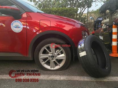 V&aacute; xe lưu động phường Ph&uacute; Định - TPHCM 